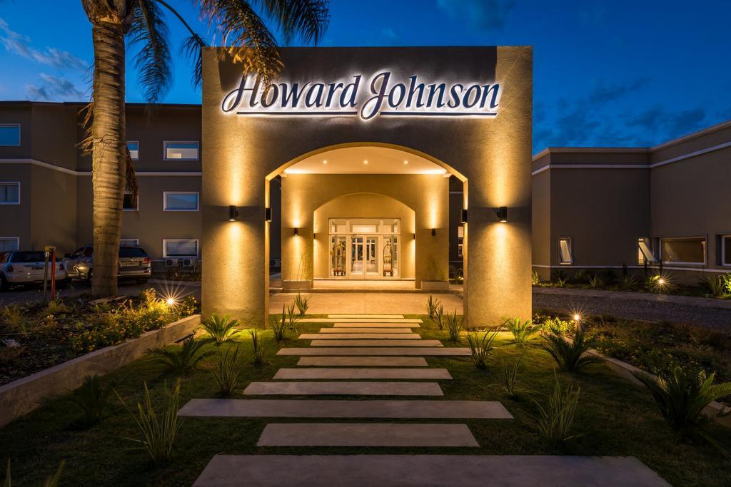 Howard Johnson Plaza Villa Carlos Paz Exterior foto